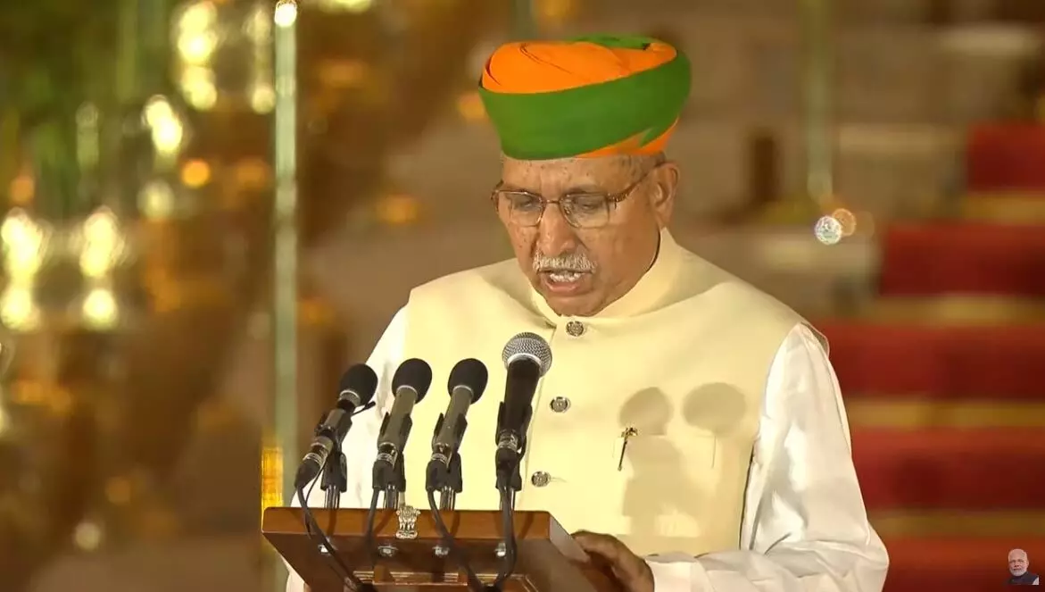 Modi Oath Ceremony: अर्जुन राम मेघवाल को राष्ट्रपति ने दिलाई शपथ