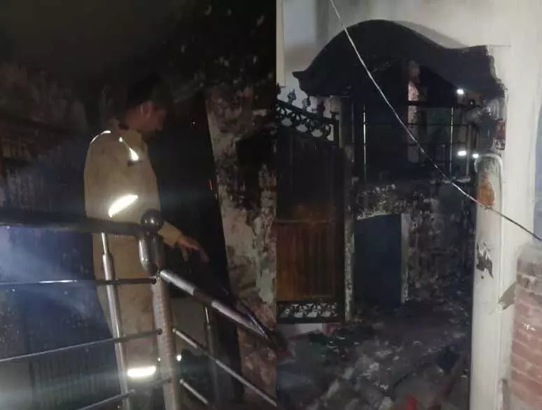 BREAKING: बेसमेंट में लगी आग ने लिया विकराल रूप, 11 लोग घायल