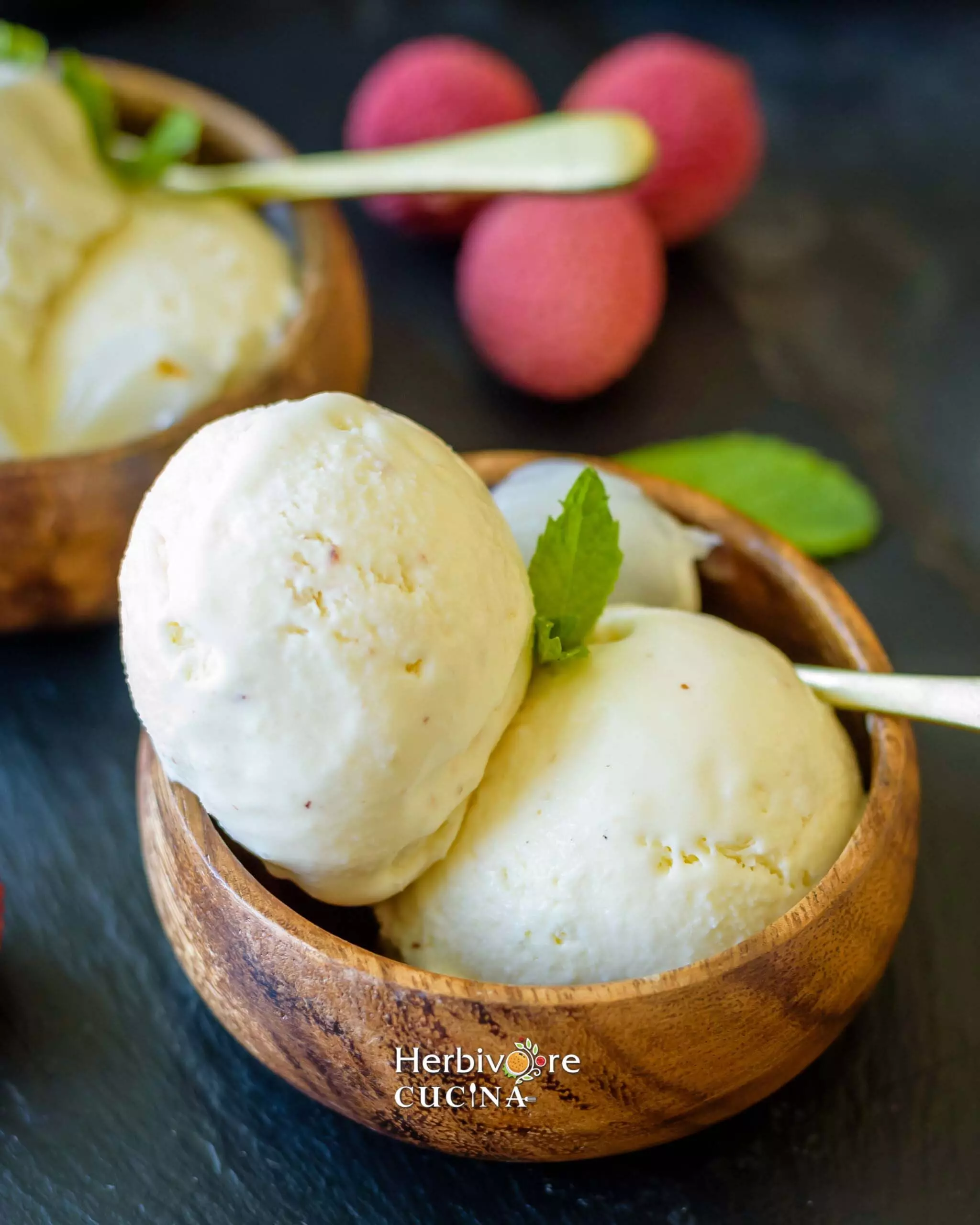 Litchi Ice Cream लीची से बनती है स्वादिष्ट आइसक्रीम, आसान तरीका