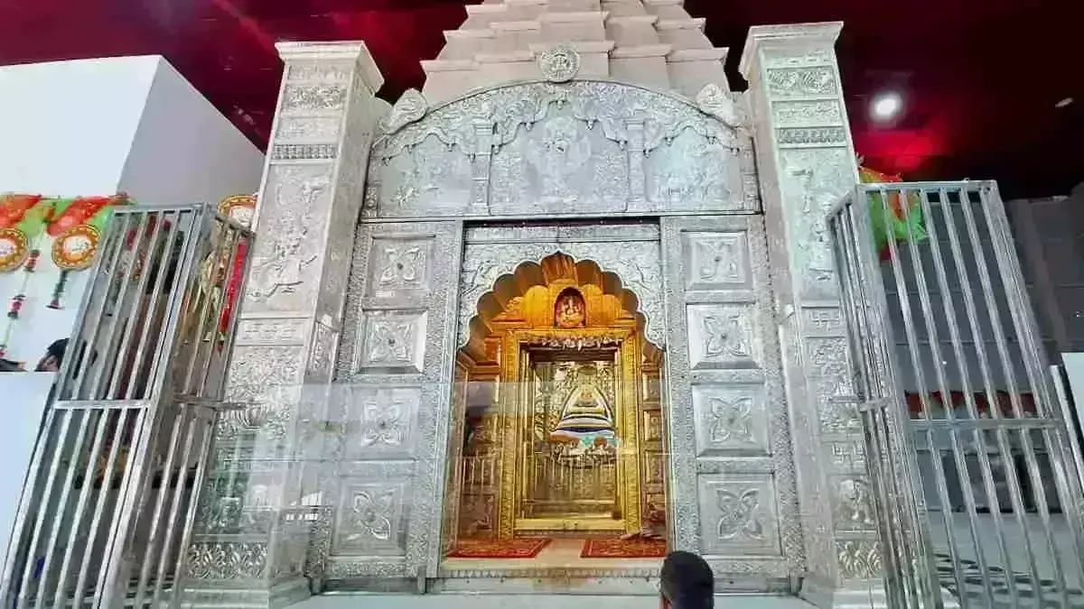 Khatu Shyam : नकारात्मक शक्तियां खाटू श्याम जी के पावन दर्शन होगा दूर परेशानियां