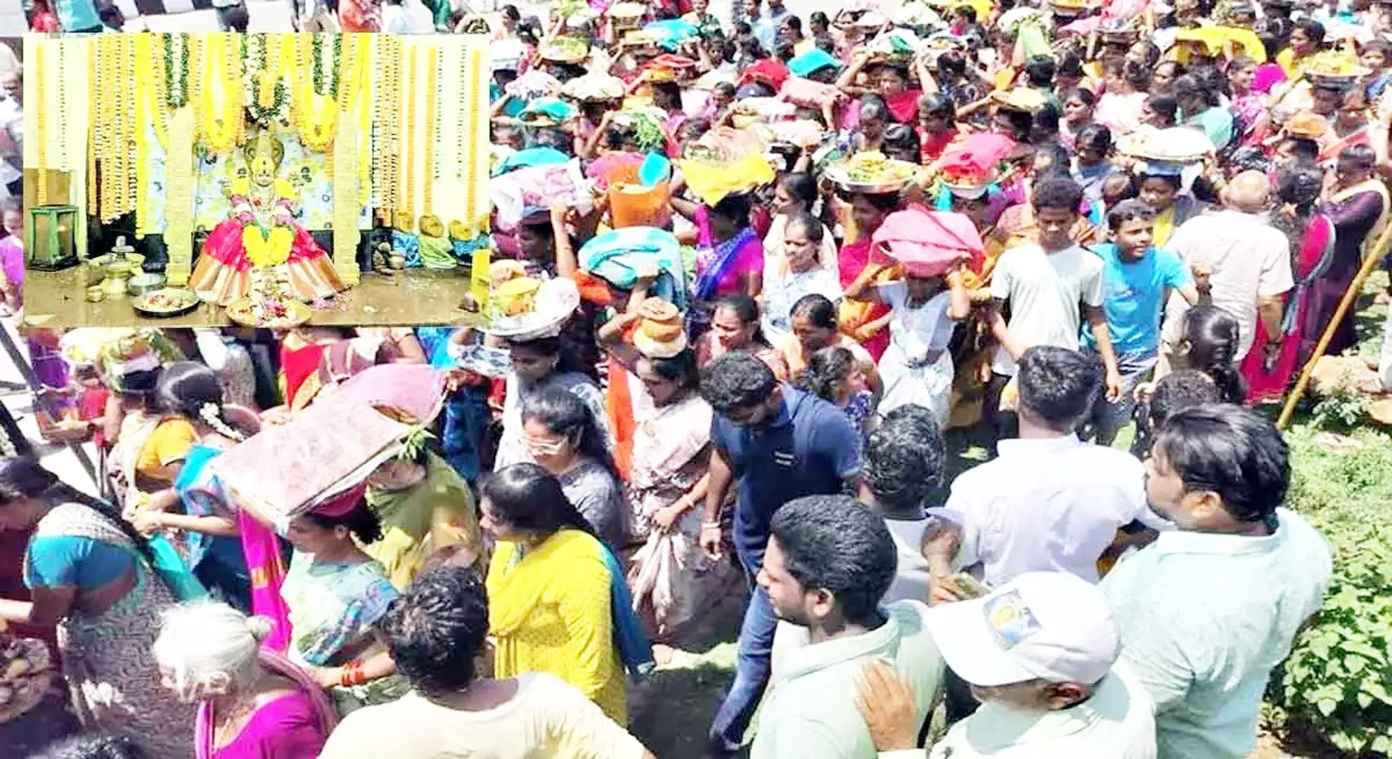 Andhra Pradesh: सैकड़ों श्रद्धालुओं ने ‘सत्तेम्मा तल्ली’ उत्सव में हिस्सा लिया