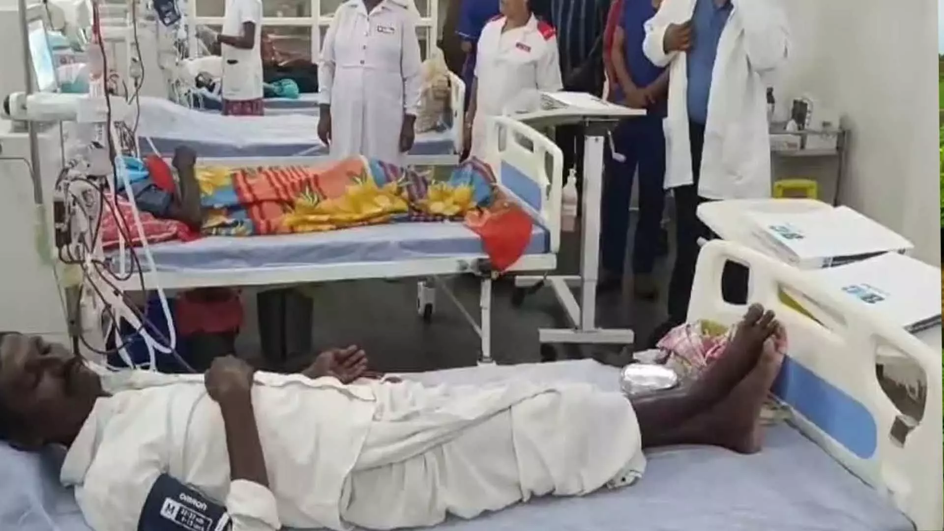 dialysis: रोगियों की हॉस्पिटल में हो रही  दुर्दशा