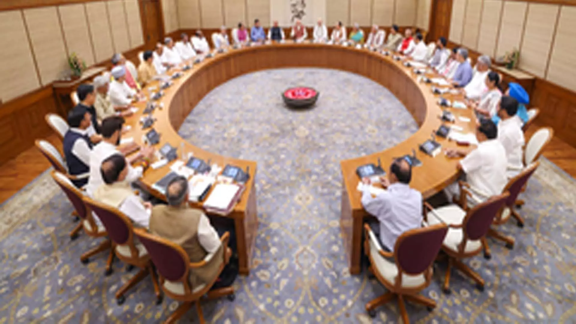 New Delhi: मोदी 3.0 मंत्रिमंडल में शीर्ष पद पर कोई बदलाव नहीं, चार बड़े मंत्रियों के पास बरकरार रहेंगे विभाग