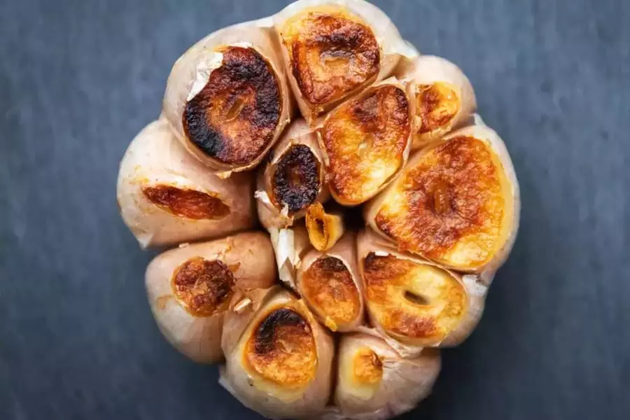 Roasted Garlic: भुना हुआ लहसुन खाने से होने वाले 5 लाभ