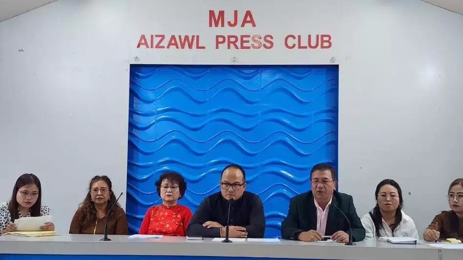 Mizoram News: एएमसी के विपक्षी पार्षदों ने पार्टी कार्यकर्ताओं को तरजीह देने के लिए एमएनएफ की आलोचना की