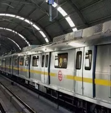 Uttar Pradesh: नोएडा मेट्रो स्टेशनों पर सुविधा स्टोर, अधिक कर्मचारी, नेटवर्क विस्तार जल्द