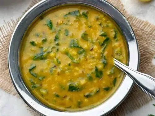 PALAK DAAL RECIPE: बनाइये ये टेस्टी और हेअल्थी पालक दाल डिनर या लंच में जानिए इसकी रेसिपी