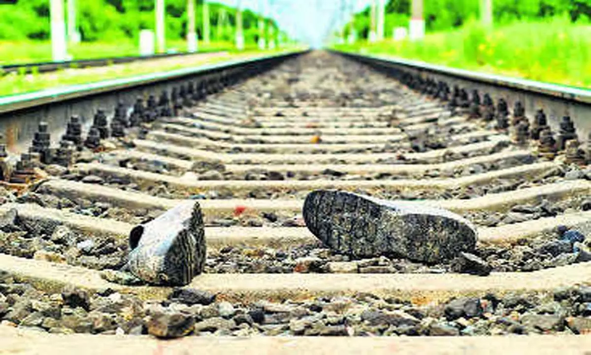 Haryana News: चलती ट्रेन से गिरकर 35 वर्षीय व्यक्ति की मौत