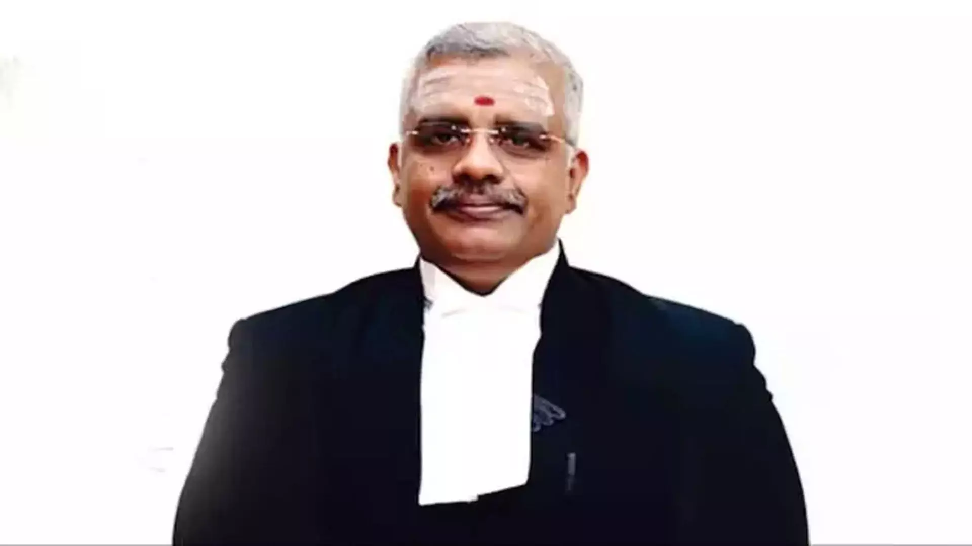 Justice एन आनंद वेंकटेश ने कहा