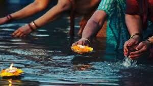 Ganga Dussehra : गंगा दशहरा जानें स्नान दान का शुभ मुहूर्त