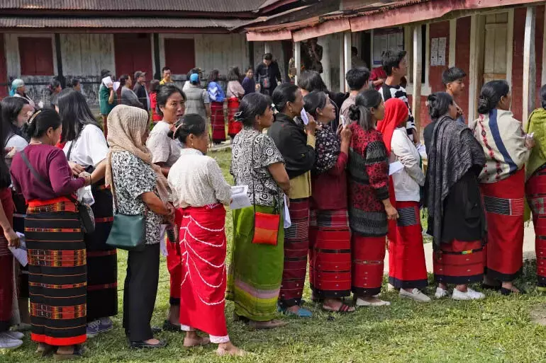 Manipur : जातीय हिंसा पर भाजपा को हराने के बाद भी मणिपुर में शांति नहीं