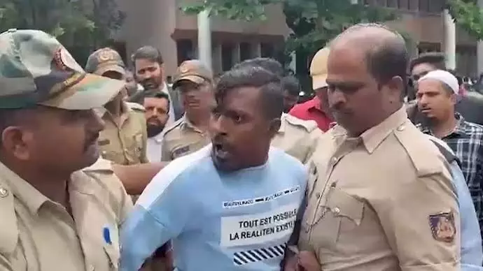 Belagavi: कर्नाटक कोर्ट में जेल में बंद गैंगस्टर ने लगाए पाकिस्तान जिंदाबाद के नारे