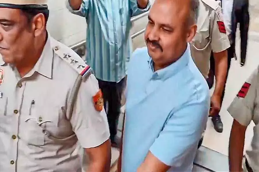 स्वाति मालीवाल पर हमला मामला: केजरीवाल के सहयोगी बिभव कुमार ने जमानत के लिए दिल्ली HC का दरवाजा खटखटाया