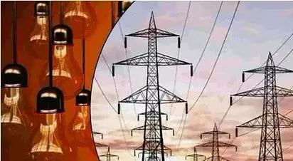 Pratapgarh: निगम ने संदेश में चेताया है कि बिजली चोरों पर कार्रवाई कर जुर्माना वसूला जाएगा