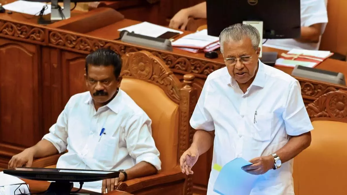 CM Pinarayi: पिछले आठ सालों में 108 भ्रष्ट पुलिसकर्मियों को हटाया गया