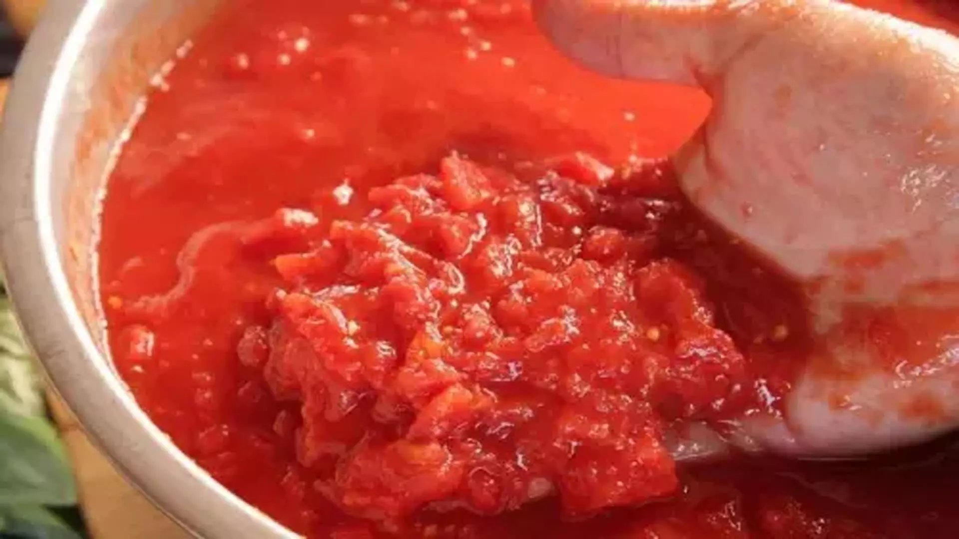 Tomato sauce इकाइयों में उल्लंघन पाया गया