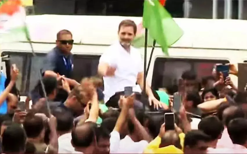 Kerala news : राहुल गांधी का वायनाड में गर्मजोशी से स्वागत, मलप्पुरम में रोड शो