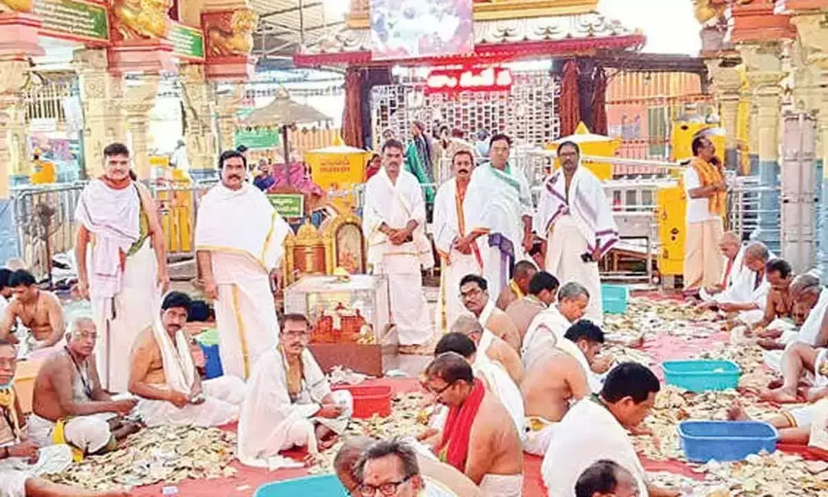 Andhra Pradesh: श्री कनक महालक्ष्मी मंदिर में 59.16 लाख रुपये का हुंडी संग्रह दर्ज