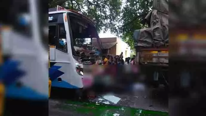 Chennai: तमिलनाडु के सलेम में बस-ट्रक की टक्कर में 5 लोगों की मौत