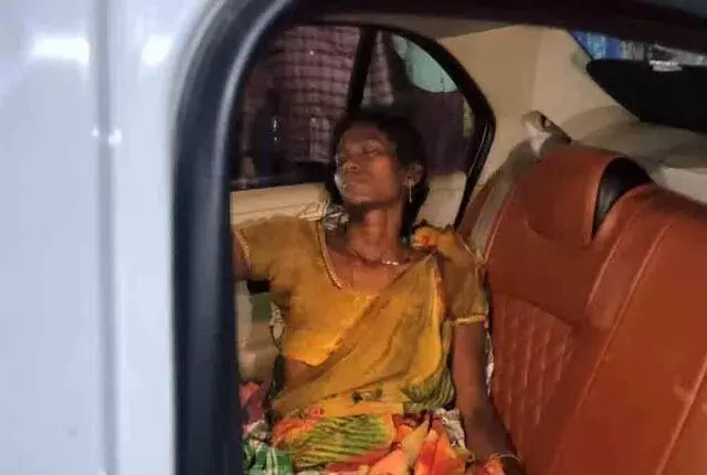 Telangana: दबाव वाली बारूदी सुरंग में विस्फोट, महिला गंभीर रूप से घायल