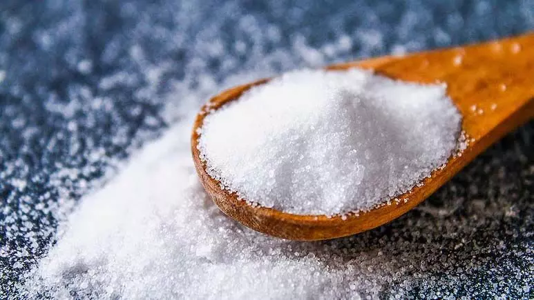 Harmful effects of excess salt: ज्यादा नमक खाने से गंभीर नुकसान