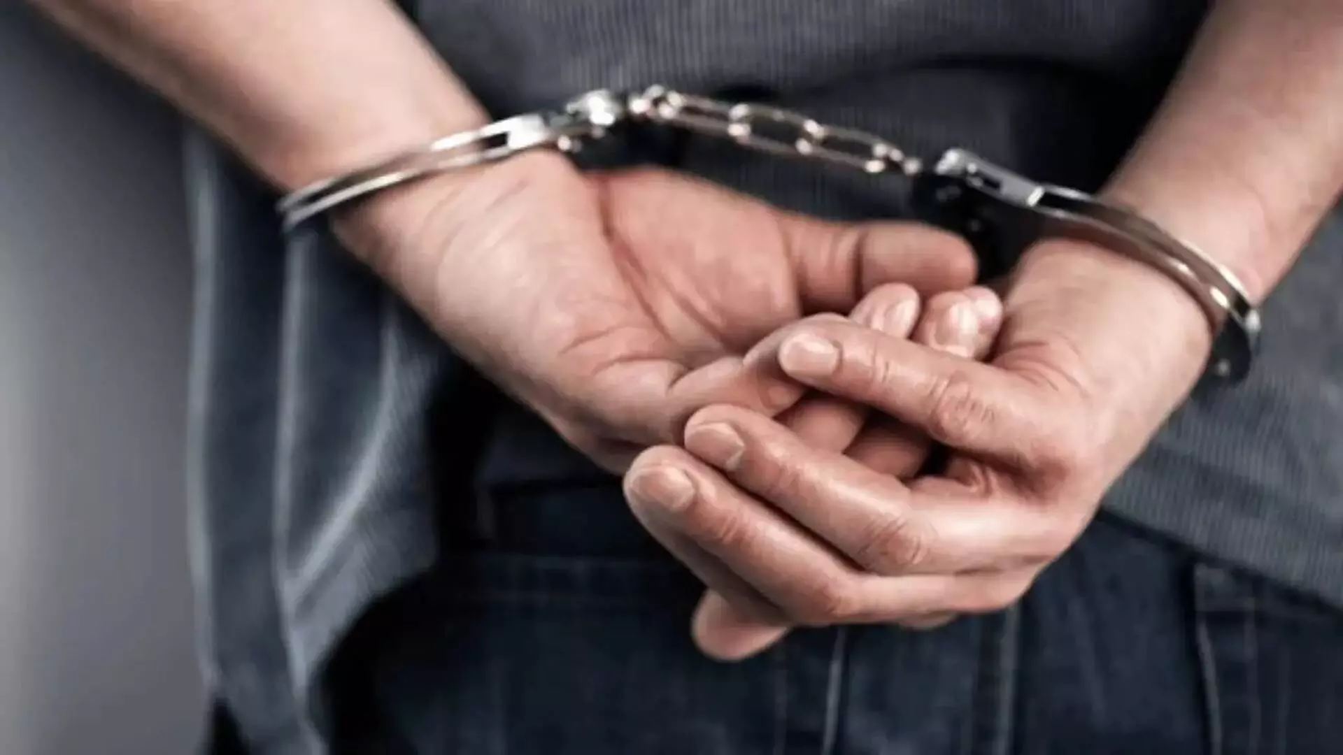 NEET scam: पुलिस ने परीक्षा केंद्र चुनने के लिए रिश्वत लेने के आरोप में 5 लोगों को गिरफ्तार किया
