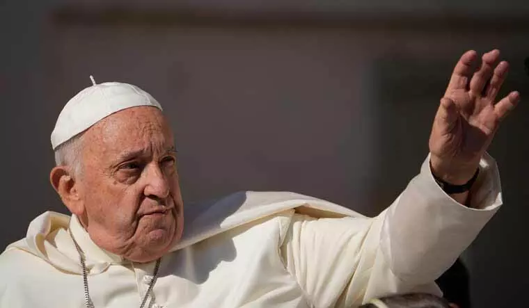 world : पोप फ्रांसिस जी7 सम्मेलन में भाषण देने वाले पहले पोप होंगे वे एआई के बारे में जता रहे हैं चिंता