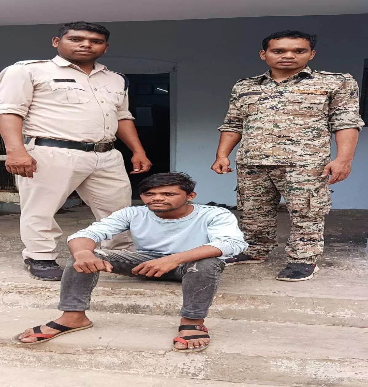 Raigarh: चोरी का फरार आरोपी गिरफ्तार