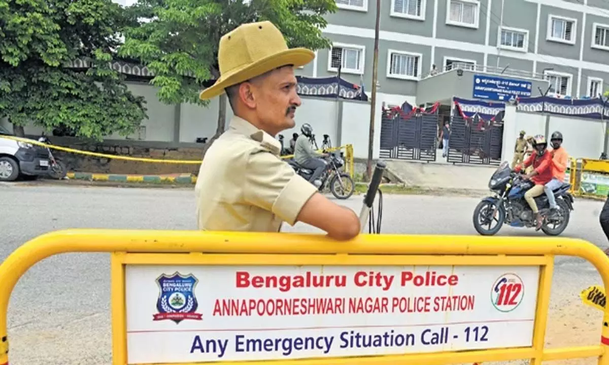 पुलिस कन्नड़ अभिनेता व अन्य के खिलाफ मजबूत मामला बना रही