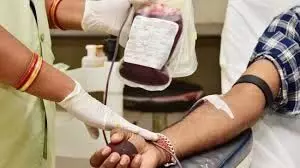 Blood donate day 2024 : टैटू बनवाने के बाद ब्लड डोनेट कर सकते है की नहीं जानिए