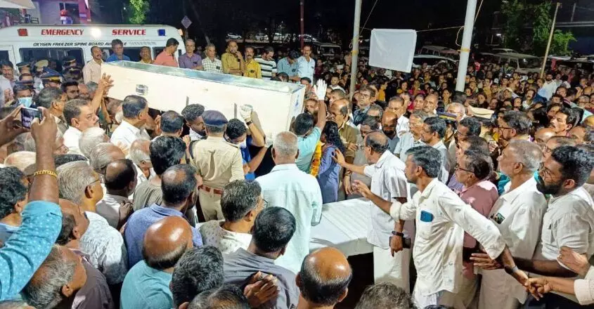 Kerala news : सांसदों और रिश्तेदारों ने सरकार और एनबीटीसी से आश्रितों के लिए अधिक मुआवजे की मांग की