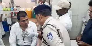 Uttar Pradesh News, Inspector suspended: फैसले के नाम पर मांगे 20 हजार रुपये हुआ दरोगा सस्पेंड