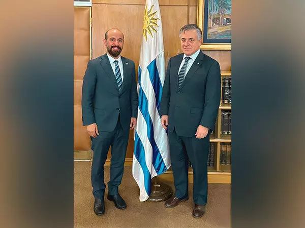 UAE के राजदूत ने उरुग्वे के विदेश मंत्री से मुलाकात की