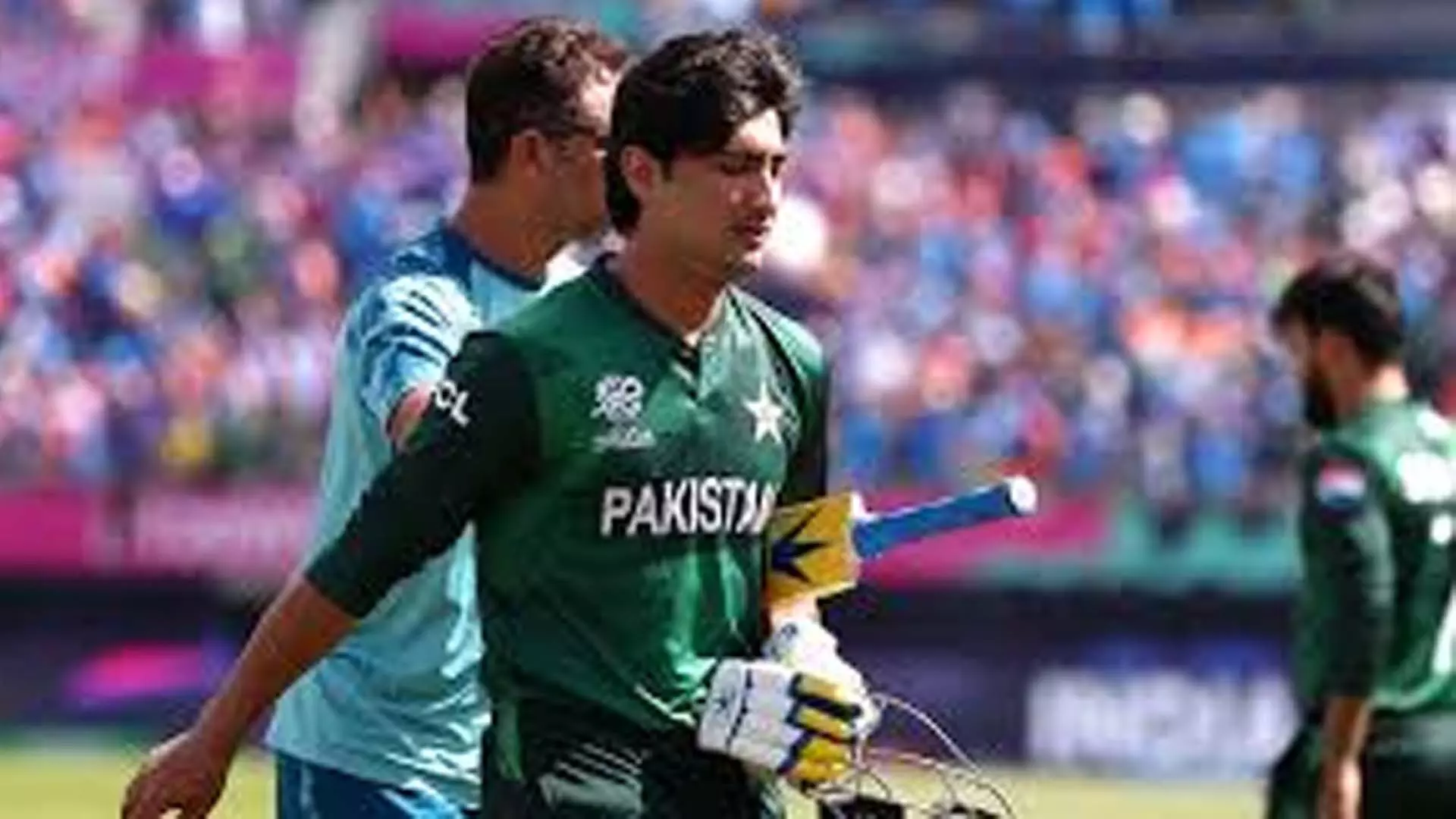 T20 World Cup: पाकिस्तान का समय से पहले बाहर होना कुछ खिलाड़ियों को भारी पड़ा