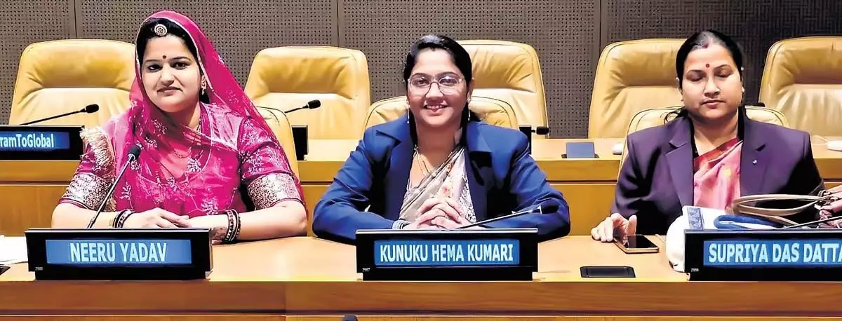Andhra : महिला सरपंच ने संयुक्त राष्ट्र में महिला सशक्तिकरण के बारे में अपना विचार प्रस्तुत किया