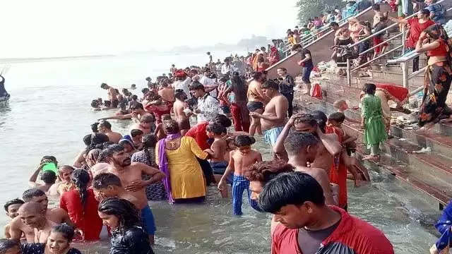 Ganga Dussehra 2024:  गंगा दशहरा पर लाखों की संख्या में पहुंचे श्रद्धालुओं ने गंगा में लगाई डुबकी, सुरक्षा इंतजाम