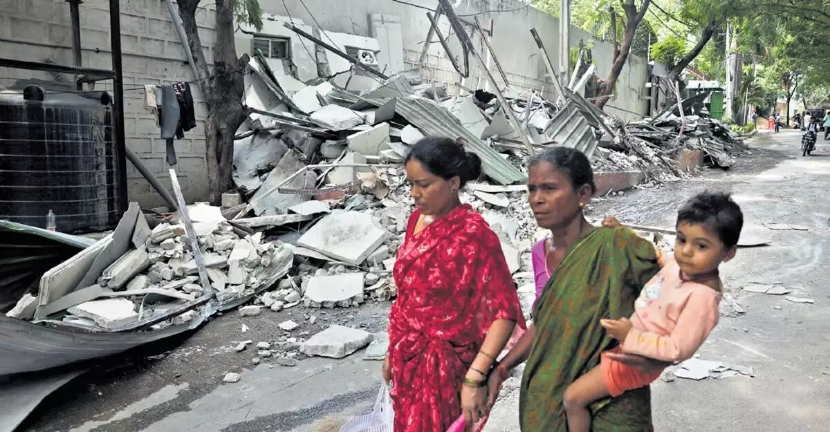 Andhra Pradesh News: जगन आवास के बाहर अनधिकृत निर्माण ध्वस्त