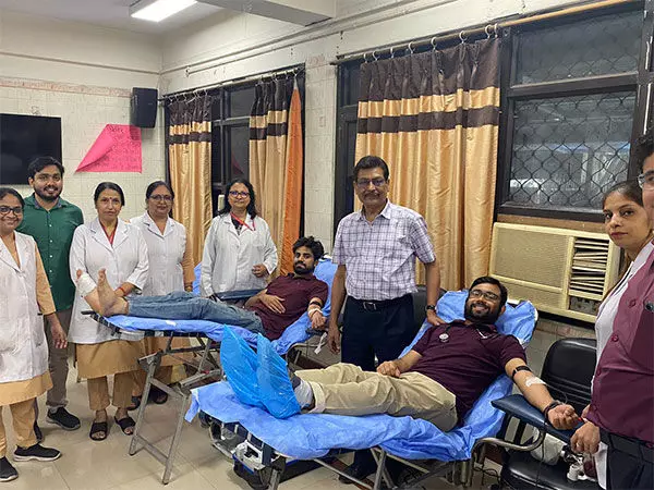 Association of Surgeons of India ने दो दिवसीय राष्ट्रव्यापी रक्तदान शिविर का आयोजन किया