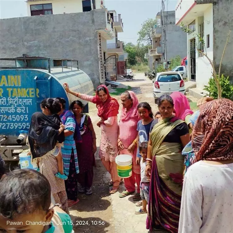 Mohali: महीना बीतने के बाद भी डेरा बस्सी गांव में नल सूखे पड़े