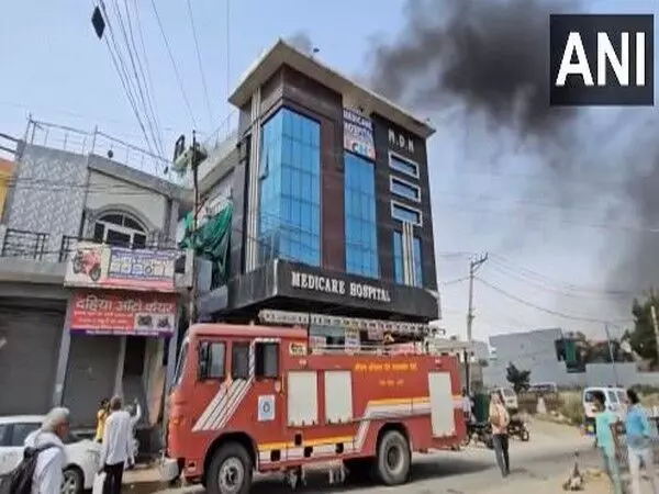 Jhajjar में निजी अस्पताल में लगी आग