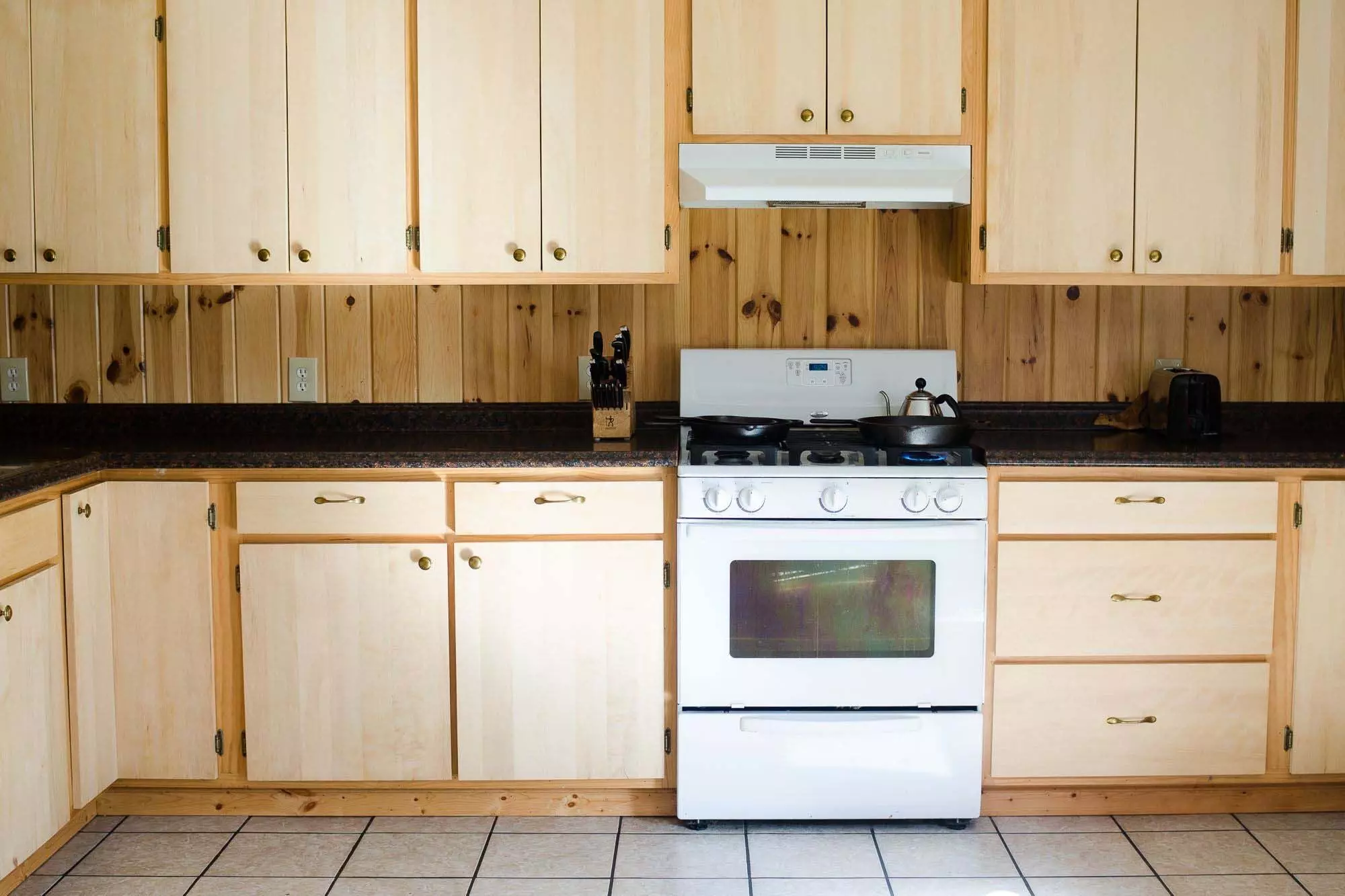 Home Remedy: रसोई को रखना है साफ तो जरूर बरतें ये सावधानियां