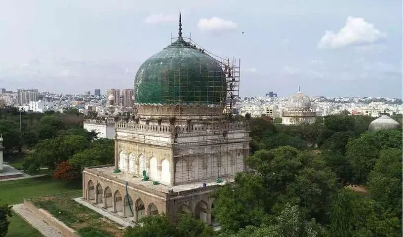 Hyderabad: मुहम्मद कुतुब शाह का मकबरा सदियों बाद हरे रंग की चमकदार टाइलों से सुसज्जित