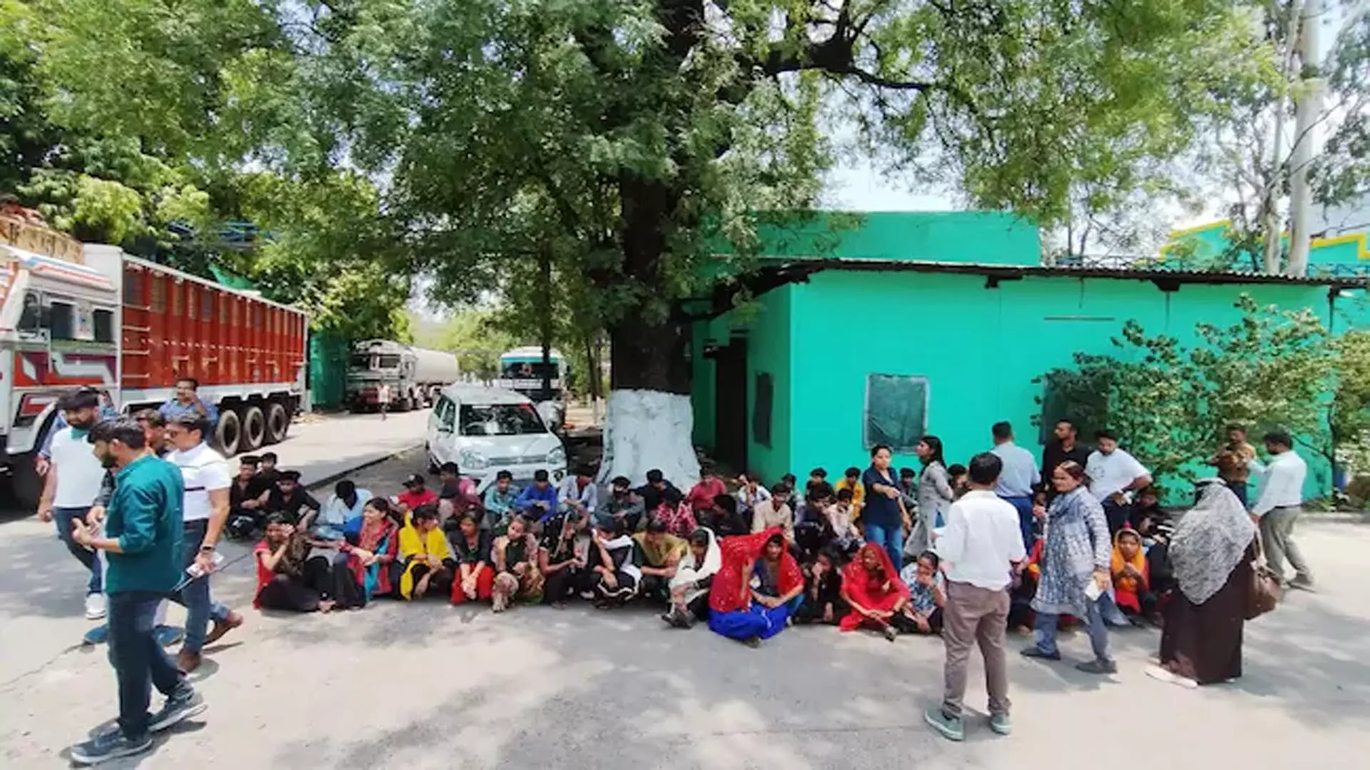 Madhya Pradesh:  डिस्टिलरी से 60 बच्चों को बचाया गया