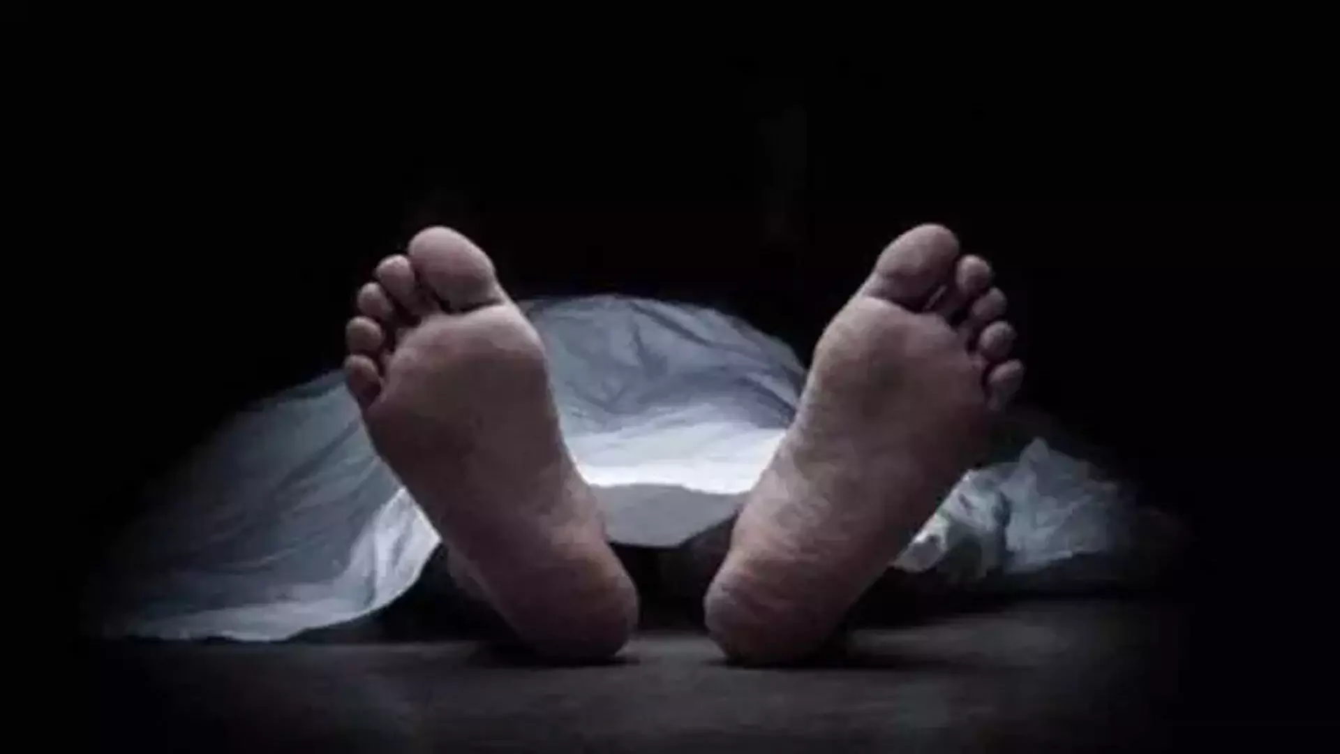 Chennai: व्यापार में हुआ नुकसान, बुजुर्ग शख्स ने कर ली आत्महत्या