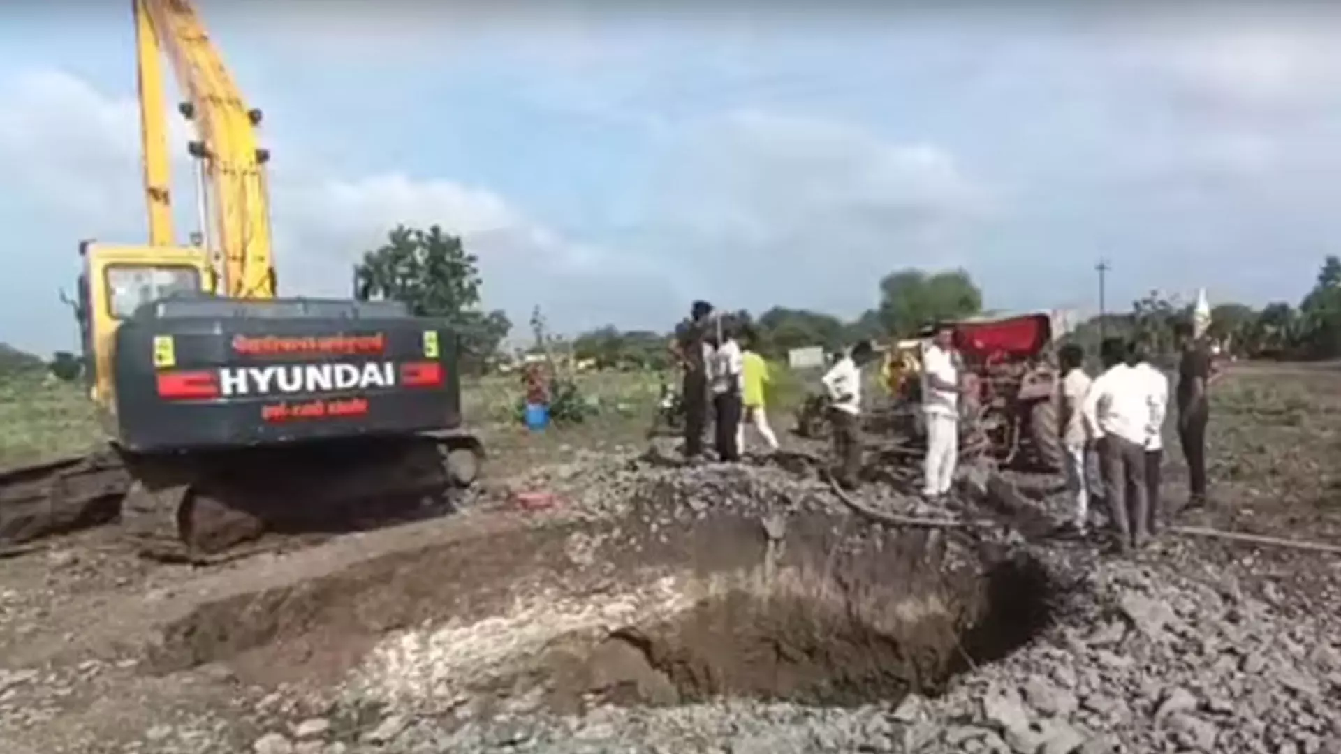 PUNE NEWS: अहमदनगर जिले में कुआं खोदने के दौरान तीन लोगों की मौत