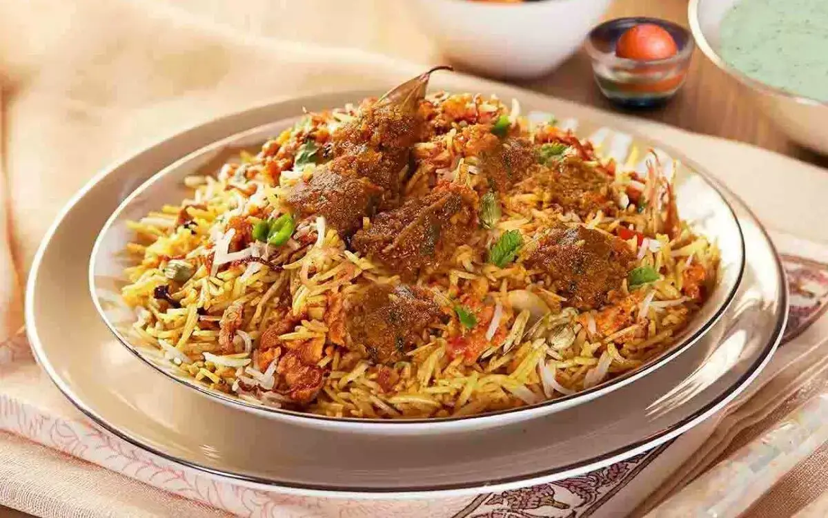 Bakrid Special: बकरीद के दिन लंच में बनाएं बिरयानी