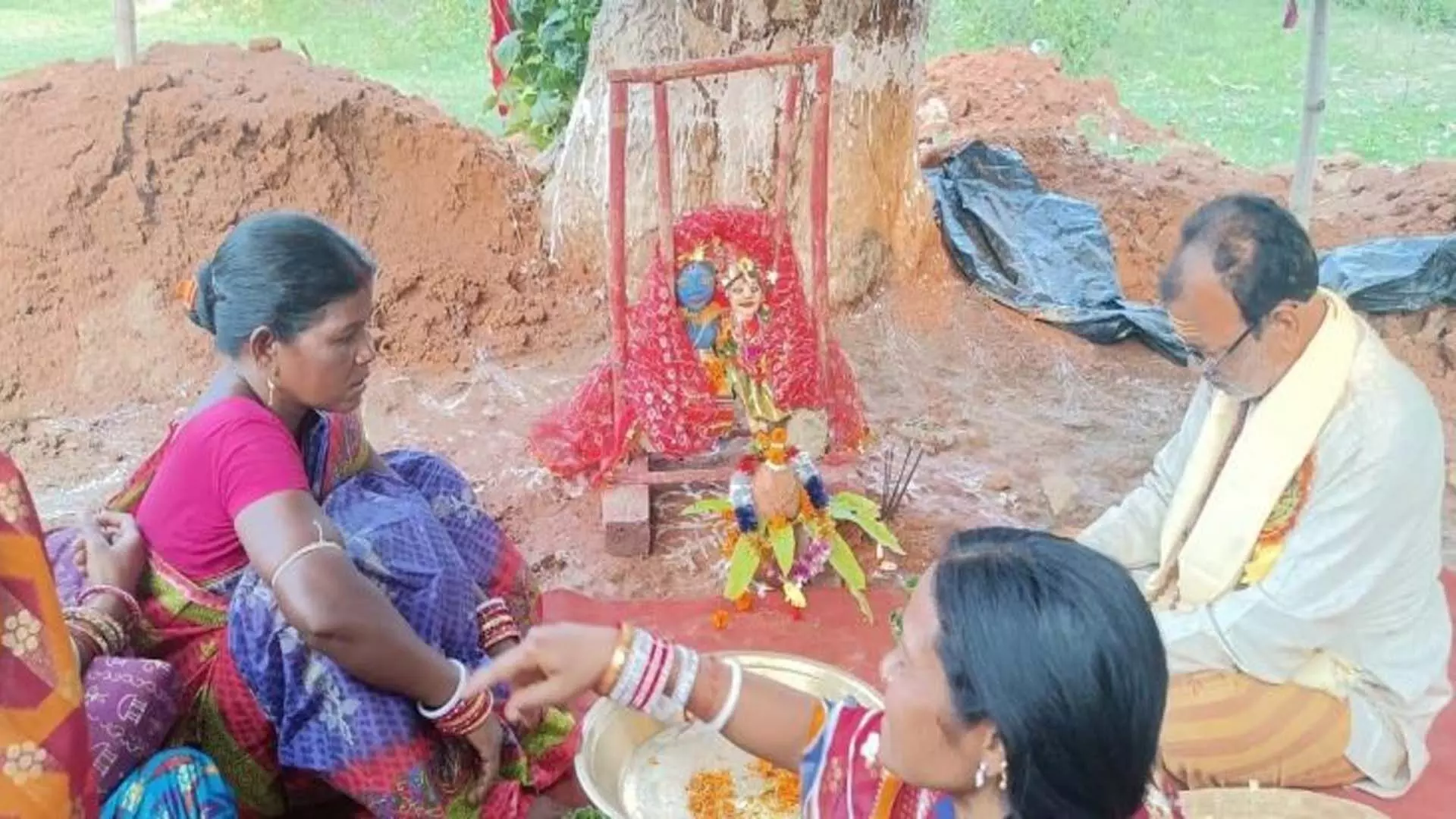 Odisha News: रजा त्यौहार पर राजबती विवाह उत्सव मनाया गया