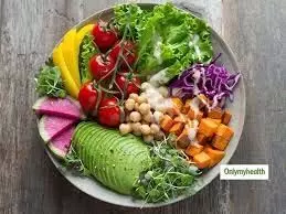 Green Salad Benefits: जानिए ग्रीन सलाद खाने के फायदे