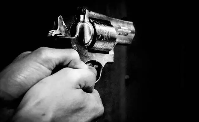 Gwalior: पति ने किया पत्नी की लाइसेंसी बंदूक से गोली मारकर हत्या