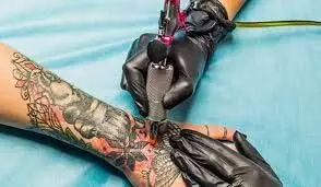Tattoo Side Effects:  टैटू से होने वाले साइड इफ़ेक्ट को जानिए